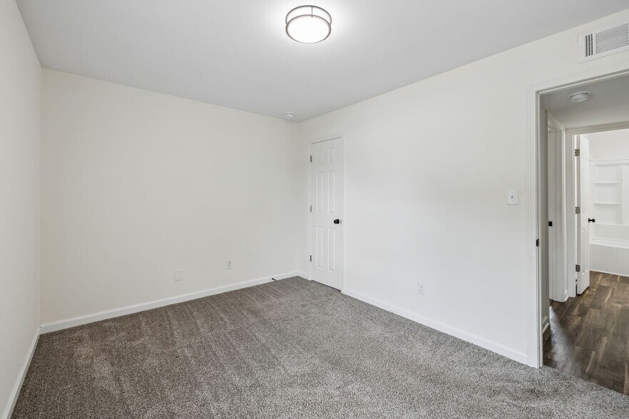 More Photos Of 183 Campbell St, Jackson Apartments For Sale