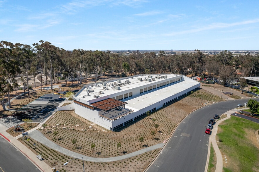 More Photos Of 10225 Willow Creek Rd, San Diego Light Manufacturing For Sale