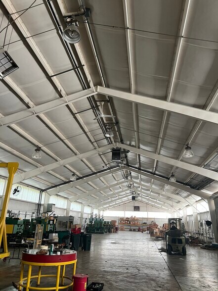 More Photos Of 5580 AL-160, Hayden Industrial For Sale