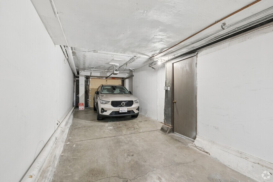 More Photos Of 3324 Broderick St, San Francisco Apartments For Sale