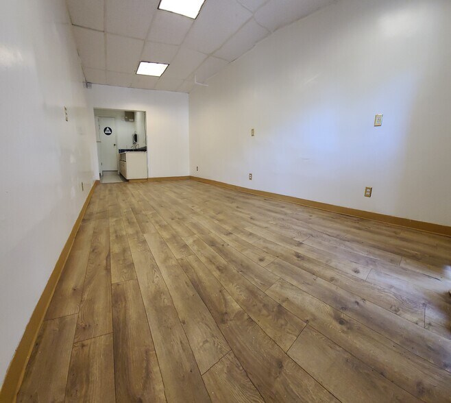 More Photos Of 1226-1228 7th Ave, Oakland Apartments For Lease