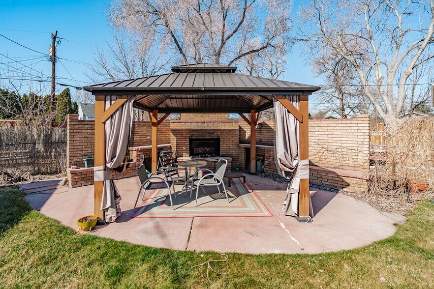 More Photos Of 856 E Carter St, Pocatello Apartments For Sale