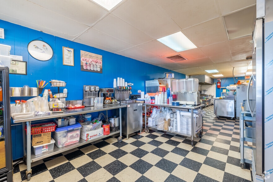 More Photos Of 100-110 Light Rd, Oswego Storefront For Sale