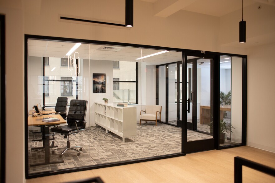 More Photos Of 221 W 10th St, Wilmington Coworking Space