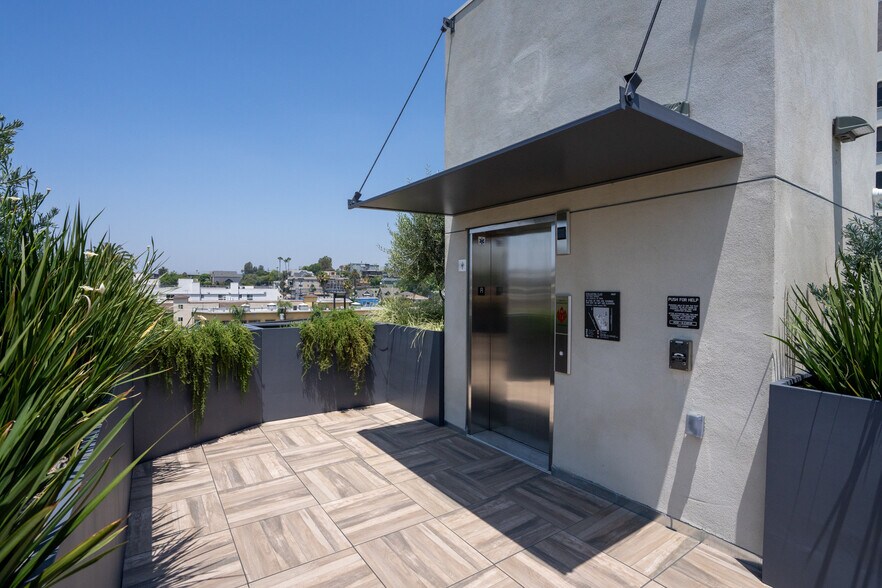 More Photos Of 1915 Park Avenue, Los Angeles Apartments For Sale