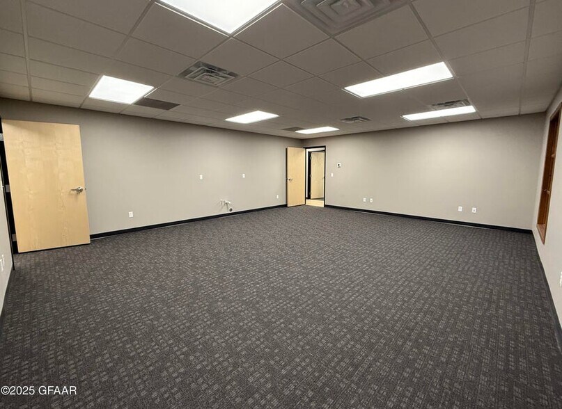 More Photos Of 2820 19th Ave S, Grand Forks Rehabilitation Center For Lease