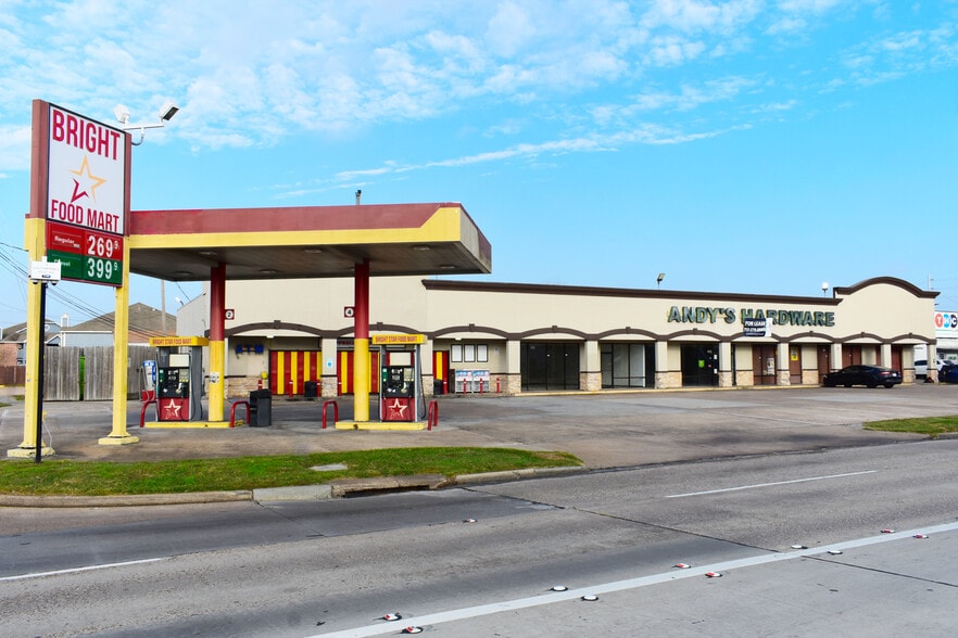 Primary Photo Of 12809 N Houston Rosslyn Rd, Houston General Retail For Lease