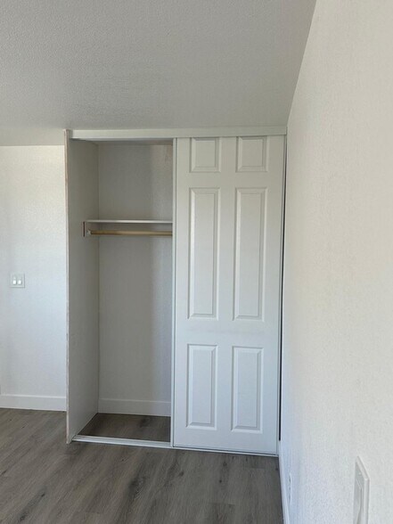 More Photos Of 2030 Sunrise Ave, Las Vegas Apartments For Sale