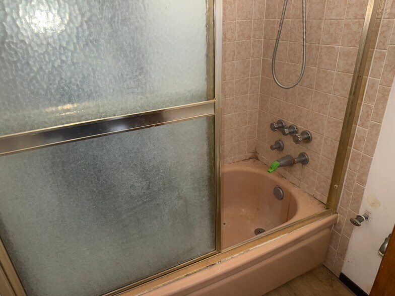 More Photos Of 904 N 1st St, Alhambra Apartments For Sale