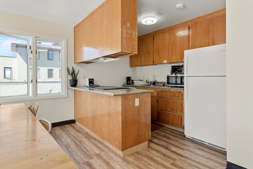 More Photos Of 2731 Durant Ave, Berkeley Apartments For Sale