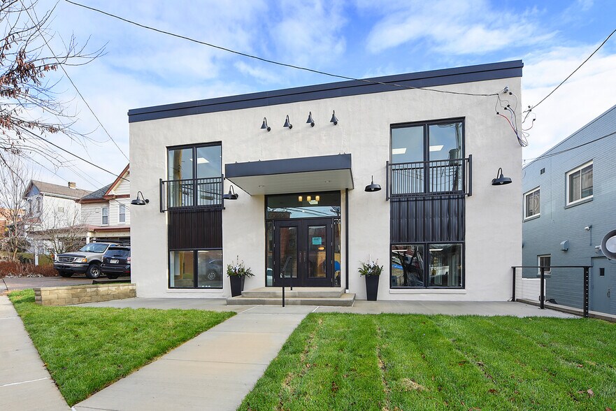 More Photos Of 929 Park Ave, Pittsburgh General Retail For Sale