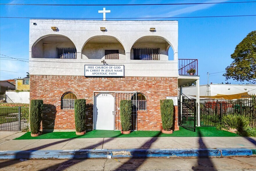 More Photos Of 540 27th St, San Diego Storefront Retail Office For Sale