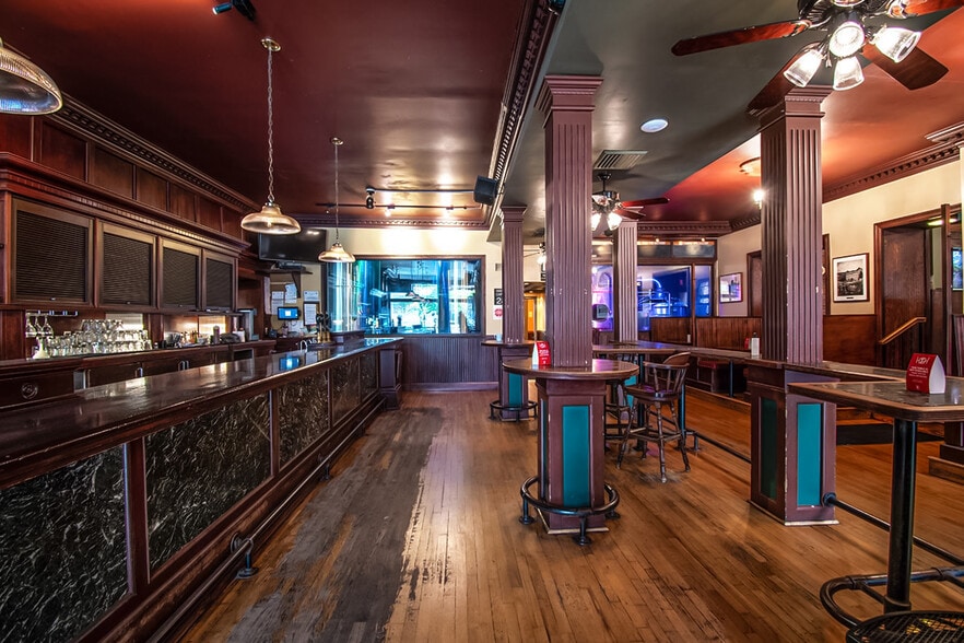 More Photos Of 123 E Doty St, Madison General Retail For Sale