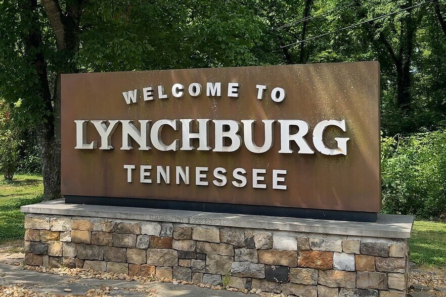 More Photos Of 250 Main St, Lynchburg Land For Sale