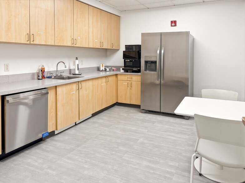More Photos Of 25 New Chardon St, Boston Coworking Space