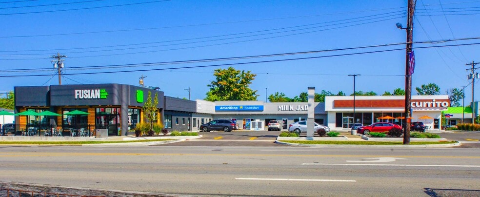 Primary Photo Of 7854-7870 Beechmont Ave, Cincinnati Storefront For Lease