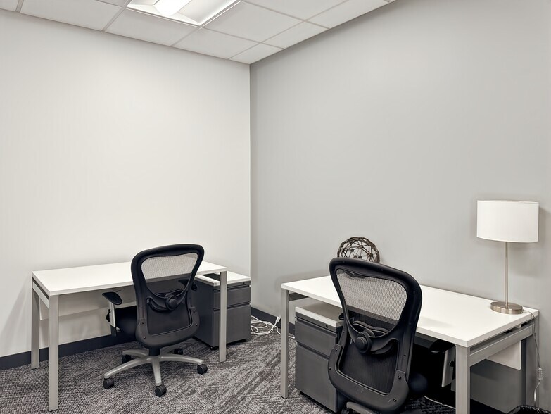 More Photos Of 6800 Weiskopf Ave, McKinney Coworking Space