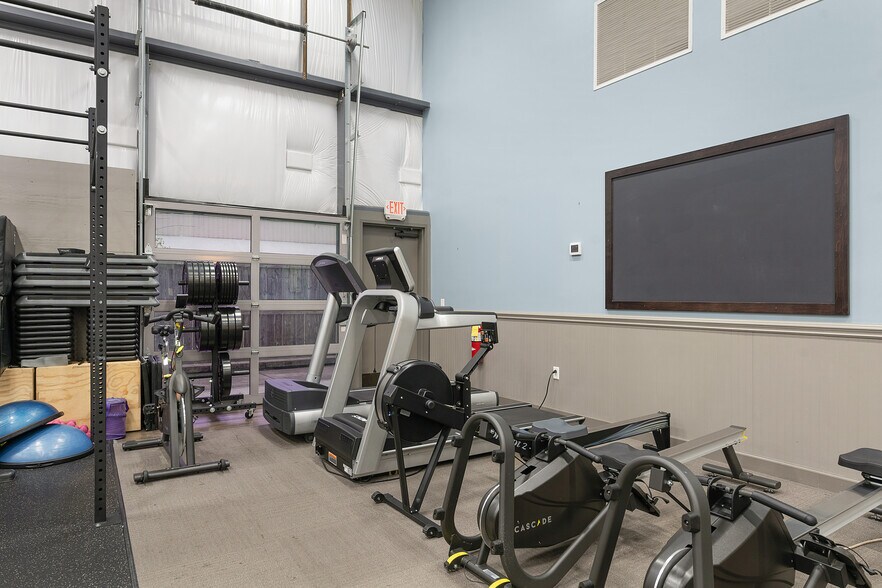 More Photos Of 2145 Chestnut St, Chattanooga Specialty For Lease