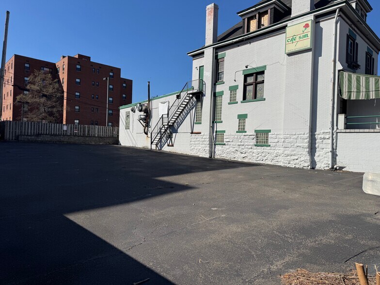 More Photos Of 5242 Baum Blvd, Pittsburgh Land For Sale
