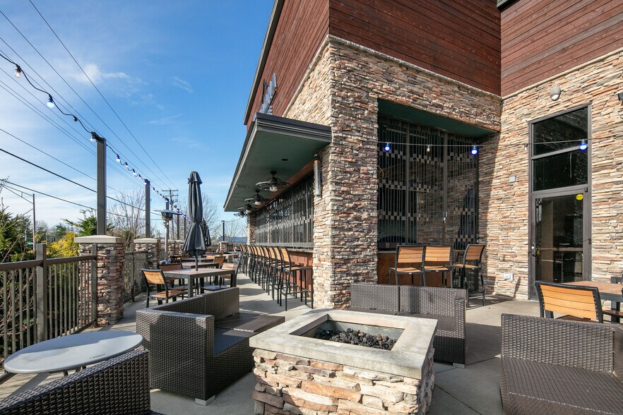 More Photos Of 3600 Palomar Centre Dr, Lexington Restaurant For Sale