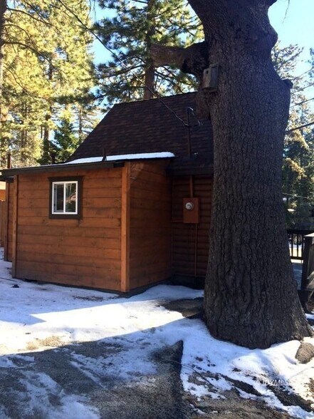 More Photos Of 52810 Pine Cove Rd, Idyllwild-Pine Cove Manufactured Housing Mobile Home Park For Sale