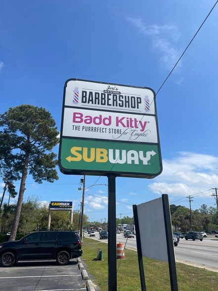 More Photos Of 2282-2284 Savannah Hwy, Charleston Unknown For Lease