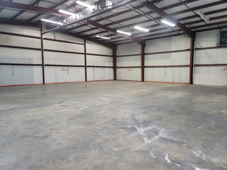 More Photos Of 2020 Ortiz Ave, Fort Myers Warehouse For Sale