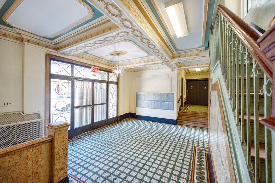 More Photos Of 405 Rockaway Ave, Brooklyn Apartments For Sale