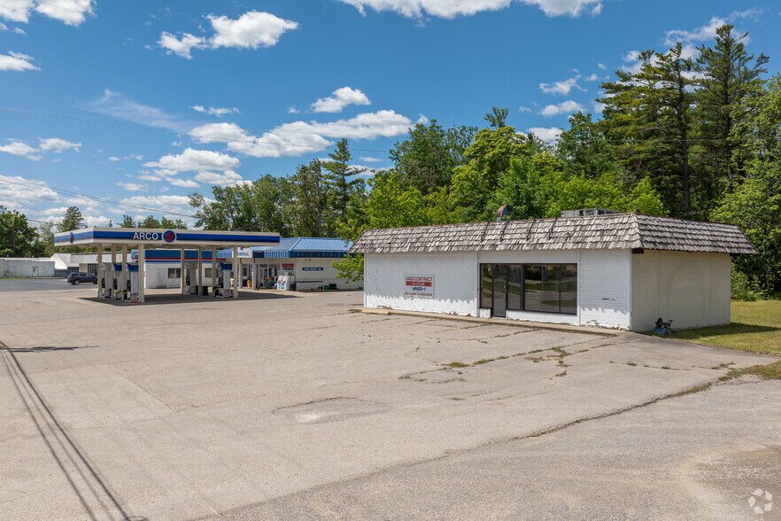 More Photos Of 2508 US 23 S, Alpena Storefront Retail Office For Sale