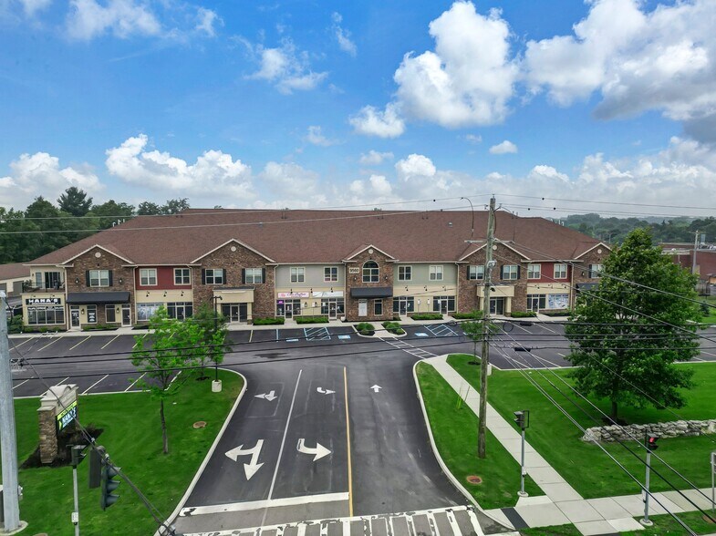 More Photos Of 9560 Main St, Clarence Apartments For Lease