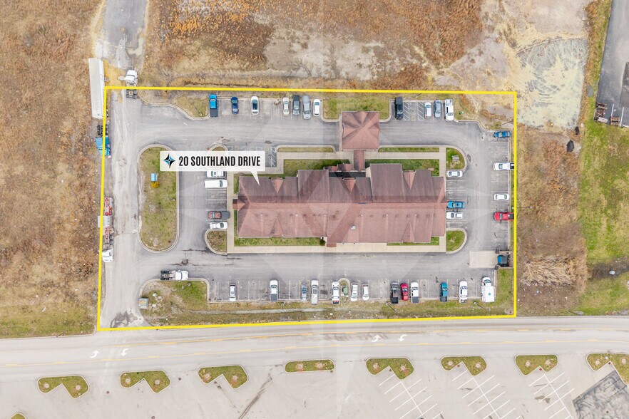 More Photos Of 20 Southland Dr, Fairmont Hotel For Sale