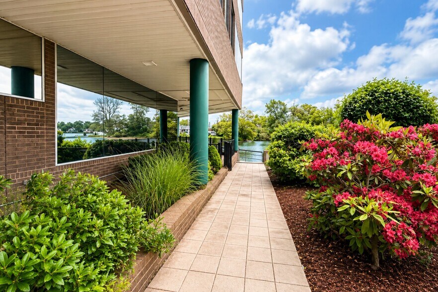 More Photos Of 1 Post Rd, Fairfield Office For Lease