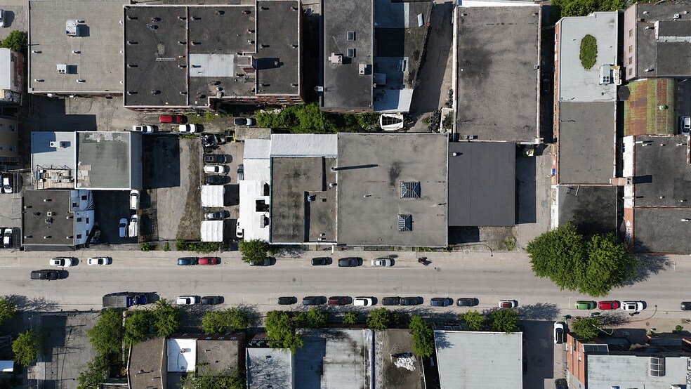 More Photos Of 4278 St Frontenac, Frontenac Auto Repair For Sale