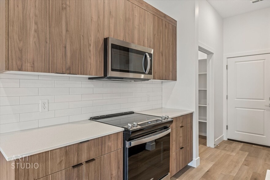 More Photos Of 366 W Fitness Way, Ivins Apartments For Sale