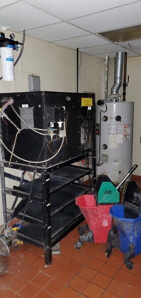 More Photos Of 92 16th St, Wheatland Freestanding For Sale