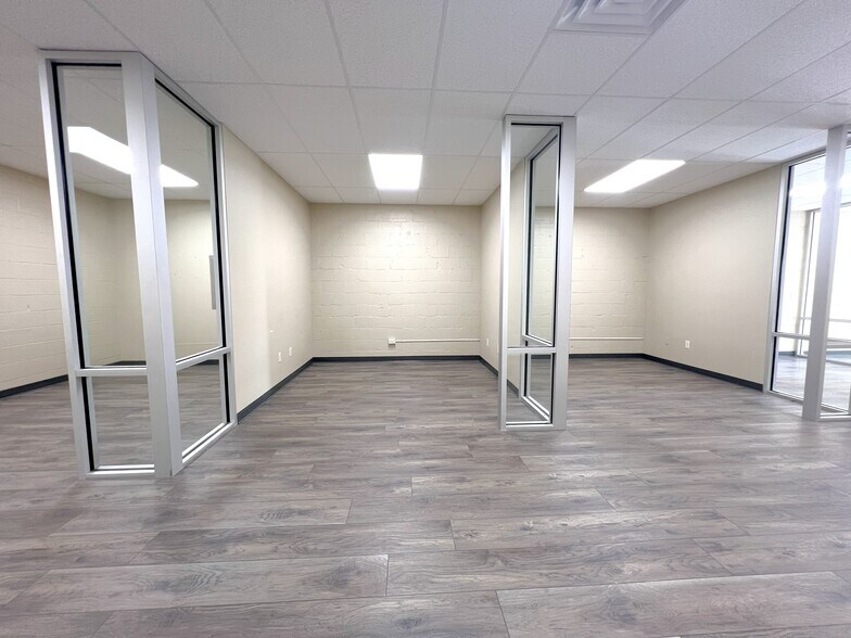 More Photos Of 200 Shannon Rd W, Sulphur Springs Storefront For Lease
