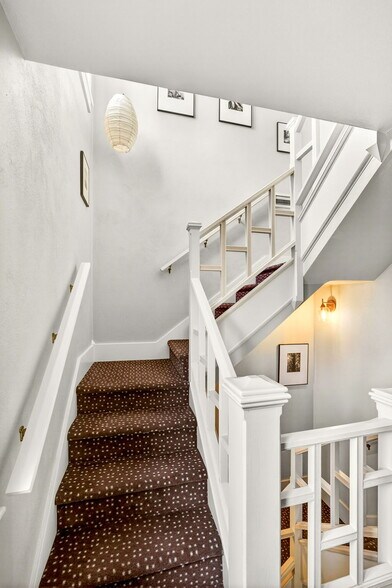 More Photos Of 668 N Main St, Ashland Hospitality For Sale