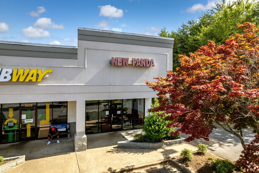 More Photos Of 3027-3035 Centennial Blvd, Claremont Storefront For Lease