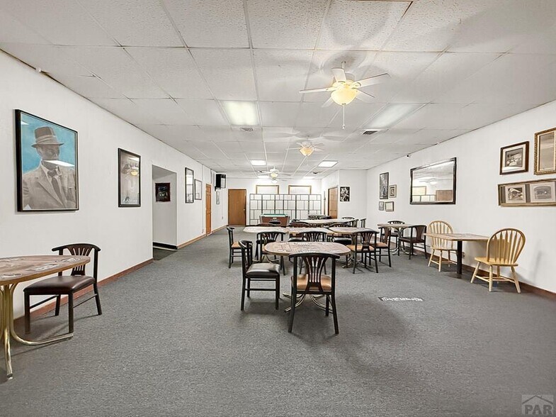 More Photos Of 424 W Northern Ave, Pueblo Restaurant For Sale