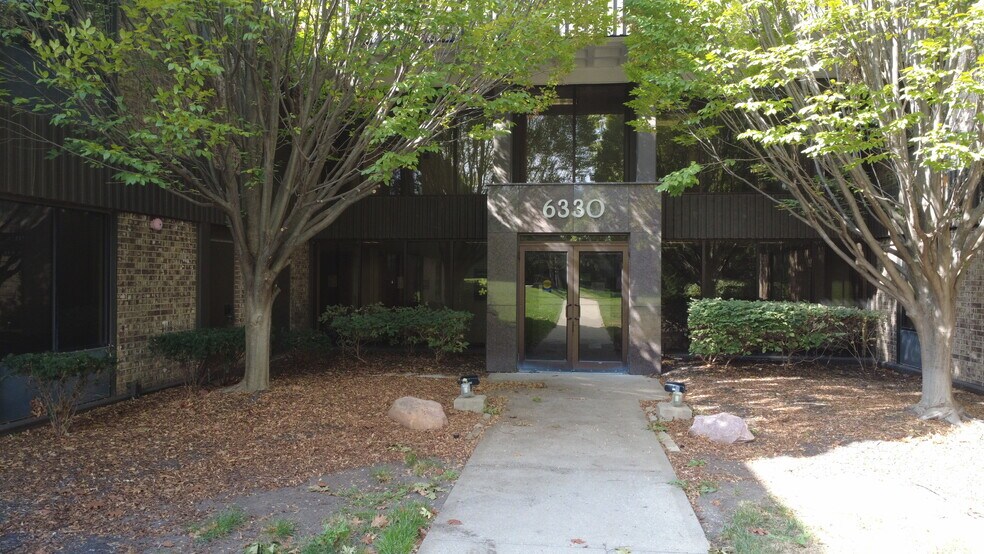 Primary Photo Of 6330 Lamar Ave, Overland Park Unknown For Lease