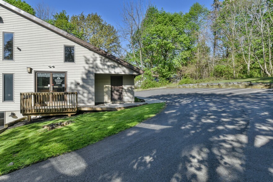 More Photos Of 276 State Rt.94, Vernon Medical For Lease