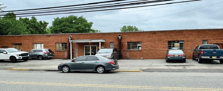 Primary Photo Of 320 Colfax Ave, Clifton Manufacturing For Sale