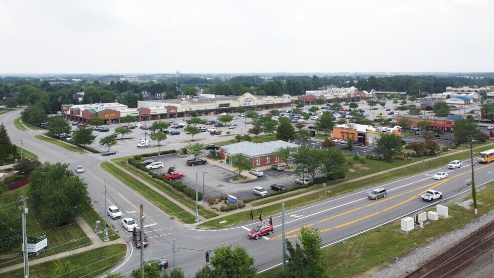 More Photos Of 12410-12492 LaGrange Rd, Louisville Unknown For Lease