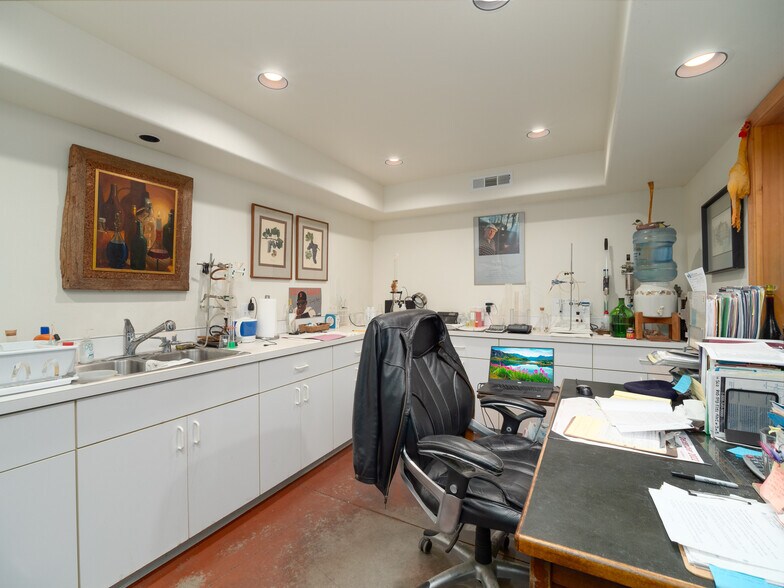 More Photos Of 345 1st St, Elkton Winery Vineyard For Sale