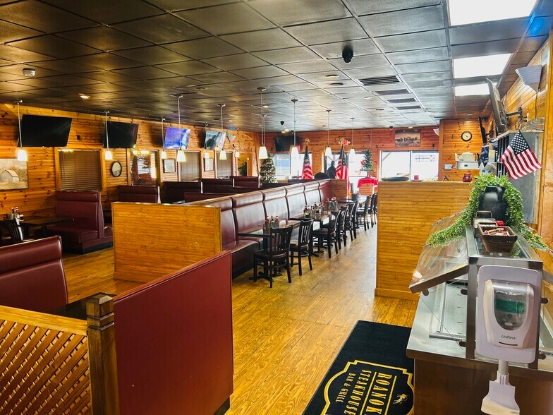 More Photos Of 1001 Jersey St, Ahoskie Restaurant For Sale