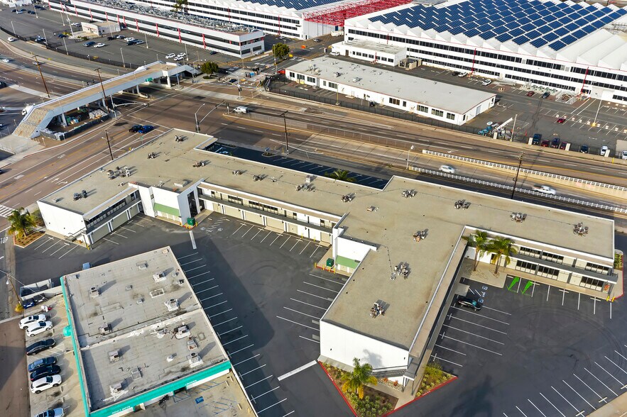 More Photos Of 4250 Pacific Hwy, San Diego Office For Lease