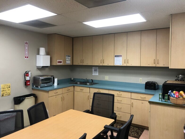 More Photos Of 9624-9634 Hermosa Ave, Rancho Cucamonga Unknown For Lease