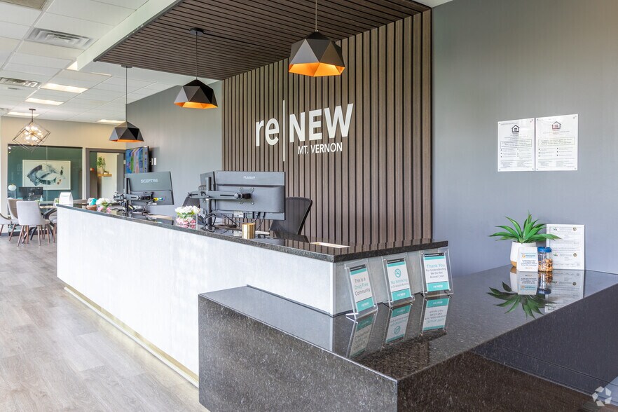 Photo of 1st Floor Ste 298L104