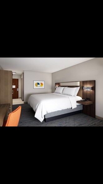 More Photos Of 3695 PA-31 East, Donegal Hotel For Sale