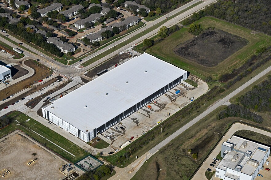 More Photos Of 4601 Dr. MLK Jr. Dr, Arlington Distribution For Lease